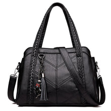 Load image into Gallery viewer, Women Casual Tote Bag Female Handbag Small Shoulder Bag for Women Tote Ladies Vintage Genuine Leather Crossbody Bag Sac A Main
